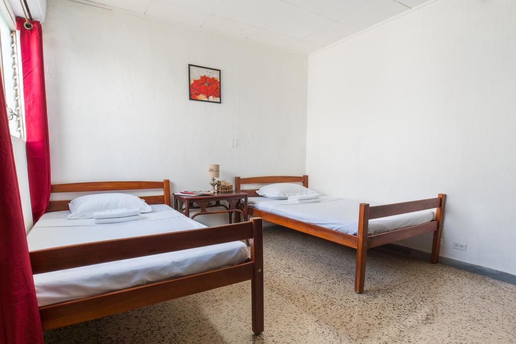 Pandora Hostel Манагуа Экстерьер фото